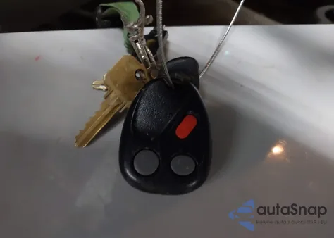 2004 Chevrolet Tahoe Ls из США, поврежденный, VIN 1GNEC13V34J323279